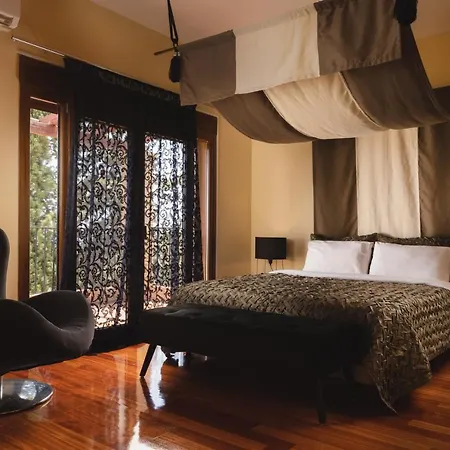 Ark Luxury & Private Mouzakion (Zakynthos)